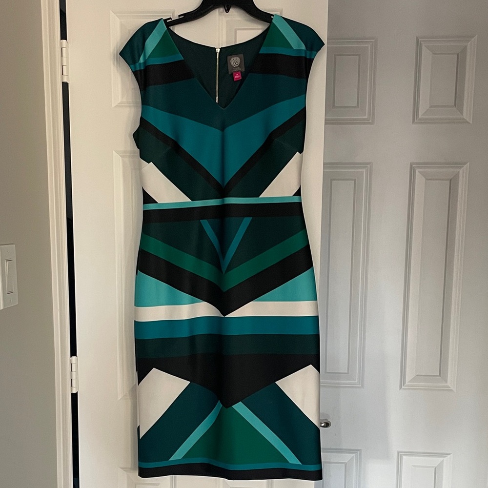 Vince Camuto Green Chevron Midi Dress